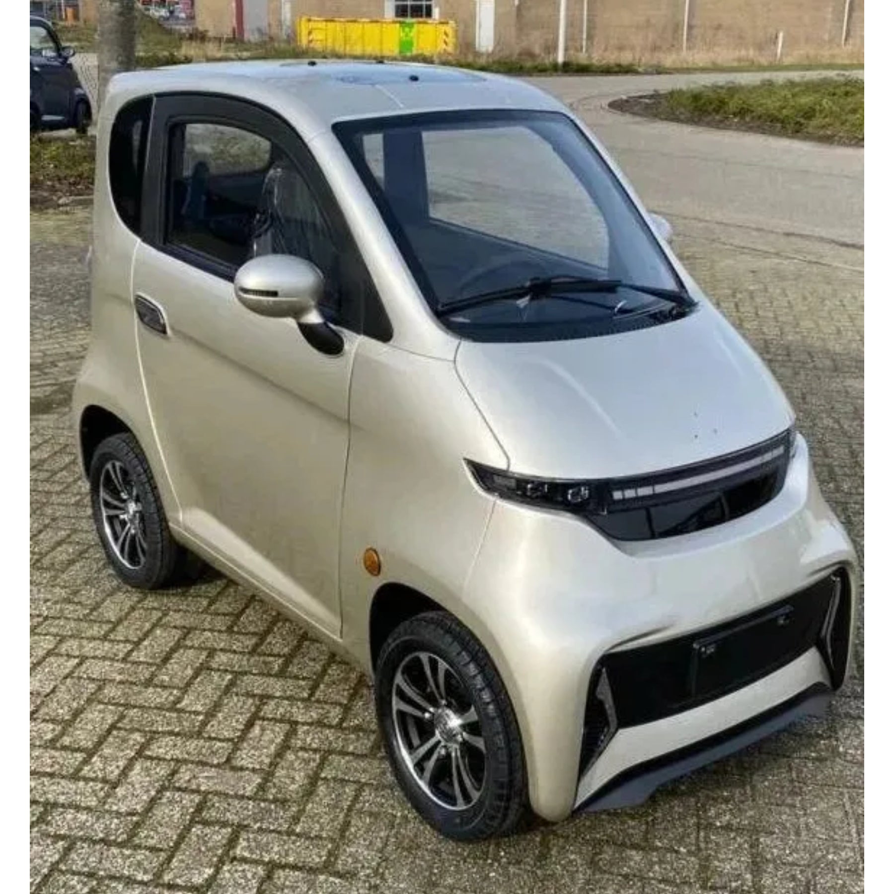 Ronica Trade Cricket Enclosed Mobility Scooter ERide Solutions